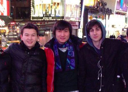 Detenidos tres nuevos sospechosos de atentados en maratón de Boston